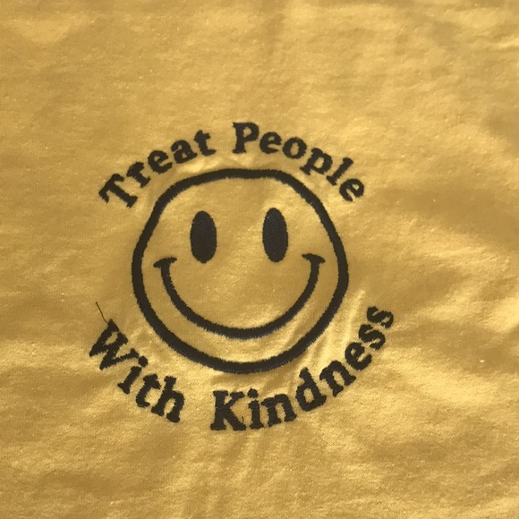 Harry Styles TPWK “Treat People With Kindness” Size M Embroidered Yellow Shirt - Picture 2 of 2
